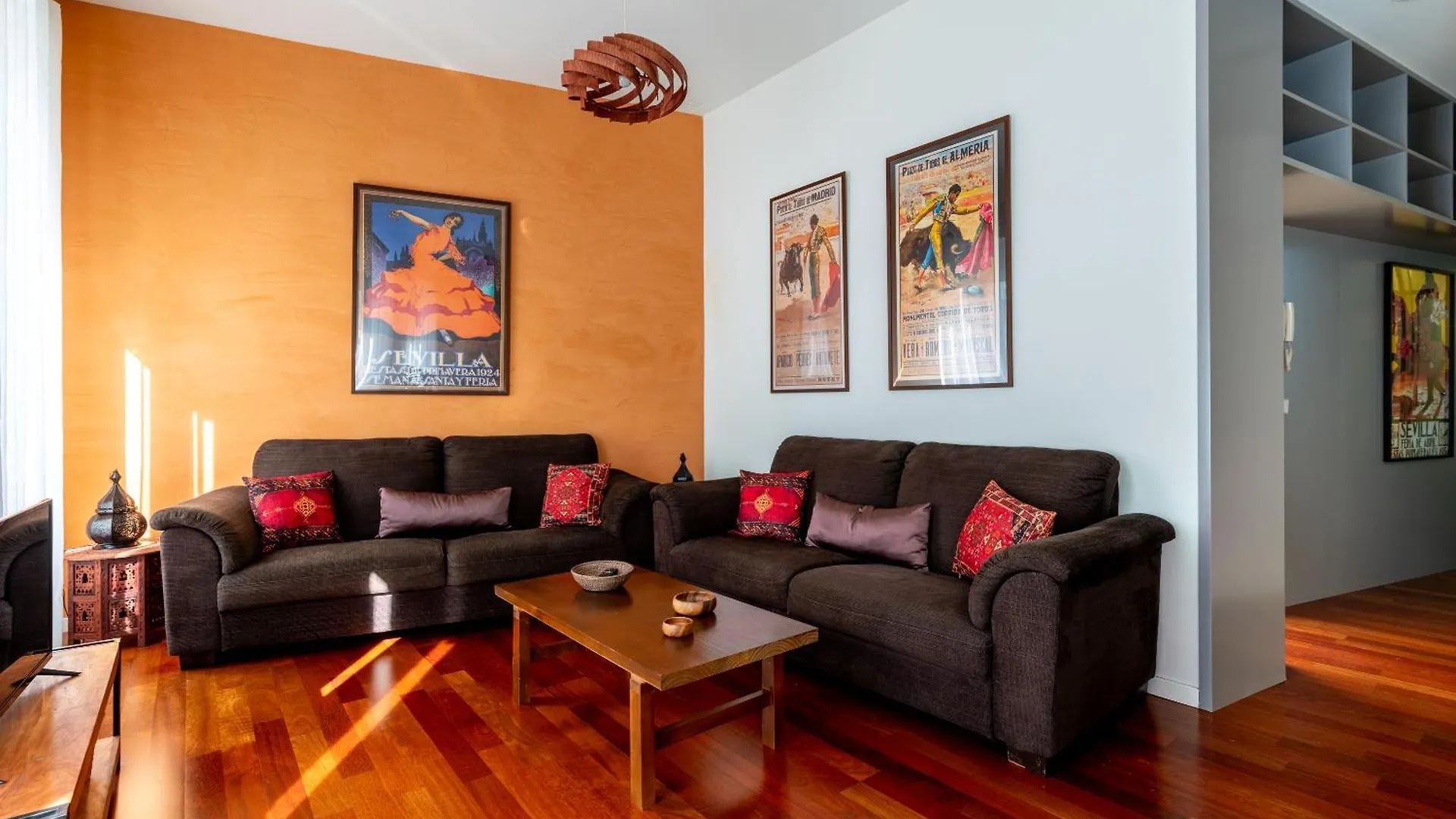 Paradise, By The Cathedral & Alcazar Seville Apartment